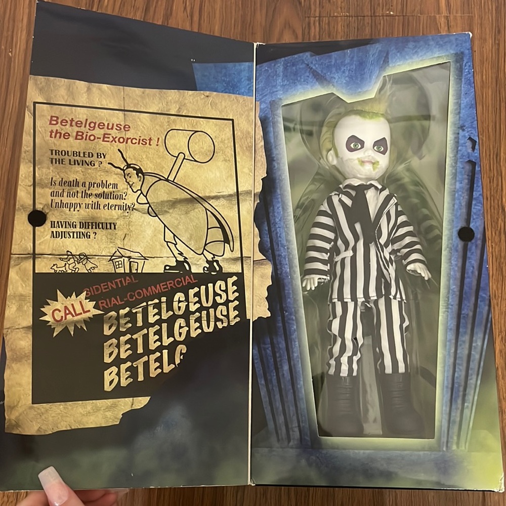 Living Dead Dolls BeetleJuice